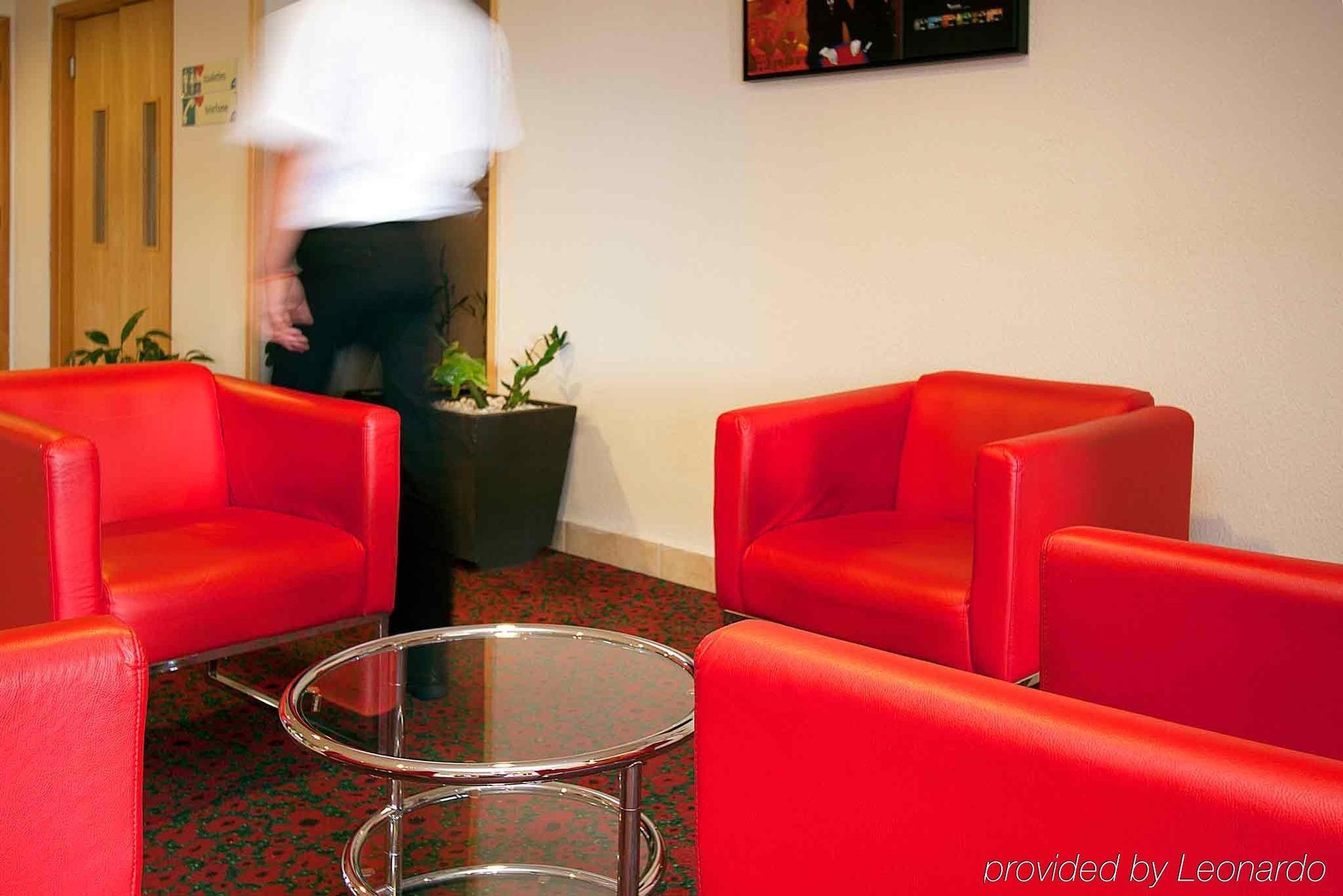 ホテル Ibis Curitiba Aeroporto São José dos Pinhais エクステリア 写真